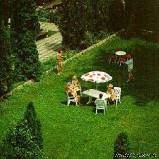 Hotel Romai Budapest Einrichtungen foto